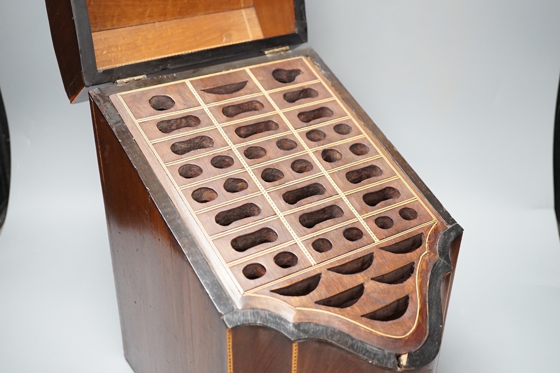 A George III mahogany knife box, with segmented interior, 30cm